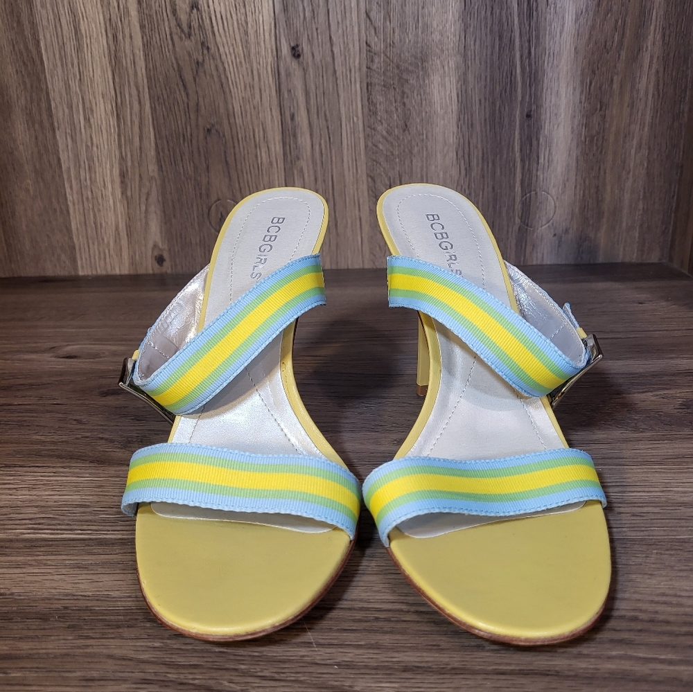 BCBGirls Bizarre Women's 8.5 Summer Stripes slip on Buckle sandal Heels Leather - Picture 3 of 13